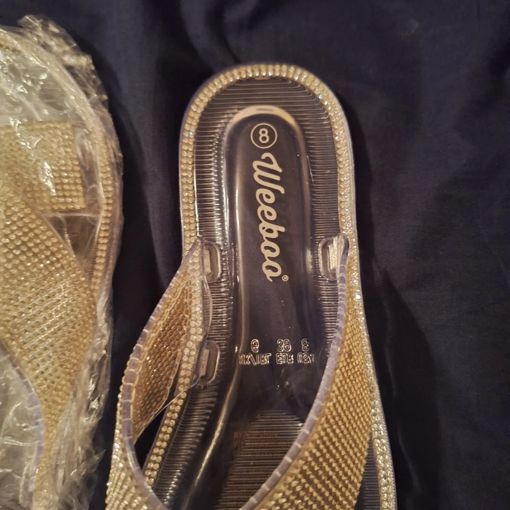 Sandals - Picture 5 of 5